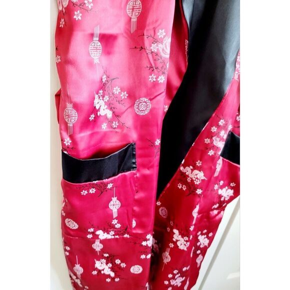 Misaka L Reversible Robe Unisex Sateen Red Black‎ Dragon Asian Vintage W/Sash - Picture 8 of 14